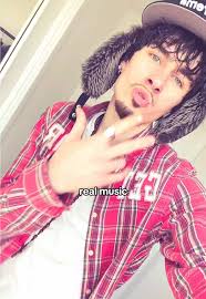 Stylish Streetwear Outfits Inspired by Chief Keef