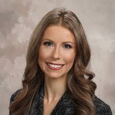 Rachel Cox's Instagram, Twitter & Facebook