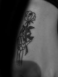 Increc3adble Lado Lado Esqueleto Con Rosa Flor De Tatuajes Para Hombres Tatuajeclub Com