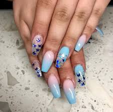 They are a perfect manicure for those little baby steps. Blue Ombre With Blue Butterflies Victoria S Nails Spa Facebook