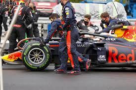 Beide mercedes starten aus der erste startreihe valtteri erzielte die 14. Christian Horner Max Hat Sich Redlich Bemuht Einen Crash Zu Bauen