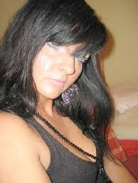 Deirdre Miller's Instagram, Twitter & Facebook