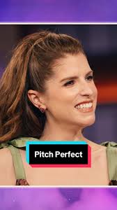 Kelly Clarkson Show Lacey