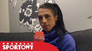 Pogledajte sva aktualna sportska događanja, složite svoj raspored tekmi, poslužite se statistikama i prognozama drugih igrača i kladite se online! Jedrzejczyk Kowalkiewicz Ostre Spotkanie Oko W Oko Youtube
