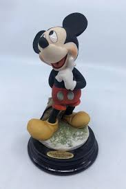 Disney mickey mouse pewter figurine by royal selangor $49.99. Giuseppe Armani Mickey Mouse Figurine Id Aprdisneyland20059 Van Eaton Galleries