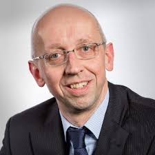 Vandaag was mijn eerste werkdag bij Hendriksen Accountants & Adviseurs! Na  15 jaar heb ik Schoonebeek Accountants & Adviseurs verlaten voor een nieuwe  uitdaging waar ik naar uitkijk. Ik wil alle… |