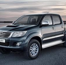 We can supply a wide range of pickup accessories & fit them to our brand new vehicle in our workshop by our qualified technicians. Toyota Hilux Toyota Bringt Seinen Pick Up Klassiker Hilux In Form Bilder Fotos Welt