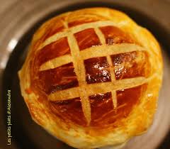 Cassolette De Noix De Saint Jacques Sur Fondue De Poireaux Et Son Feuillete Menu De Noel Entrees Les Petits Plats D Alexandra Recettes De Cuisine Cuisine Et Boissons Poireaux