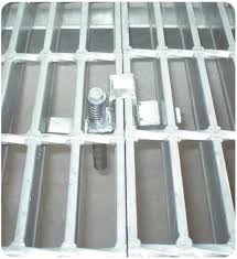 新技術情報 グレーチングストッパー 丸運建設株式会社 | 新技術電子カタログ | 公益財団法人 高速道路調査会