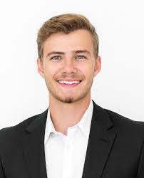 Chad Burchfield's Instagram, Twitter & Facebook