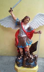Scopri ricette, idee per la casa, consigli di stile e altre idee da provare. Ava Marie S Handicrafts Religious Wood Carvings Phillipines Carving Art