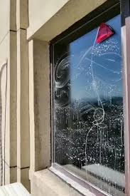 Power Magnet Magnetischer Fensterreiniger Video In 2020 Fensterglas Fenster Putzen Fenster