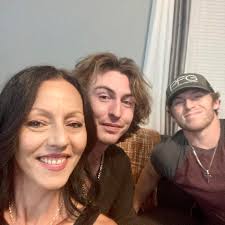 Where to get car back window replaced in Port St. Joe?