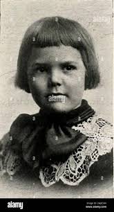 Bookidmiladyinbrown1908belm hi-res stock photography and images