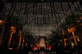 Christmas Light Displays Across The Country That Are Absolutely Breathtaking Christmas Scenery Outdoor Christmas Lights Outdoor Christmas Decorations