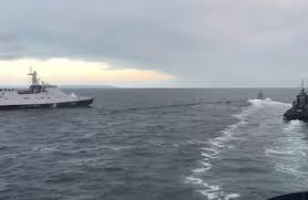 Legea marțială, care ar restricţiona libertăţile civile şi ar da instituţiilor statului ucrainean atribuţii sporite, este un sistem legal care este folosit atunci când o autoritate militară preia. O È›arÄƒ VecinÄƒ Cu Romania AnunÅ£Äƒ IntenÅ£ia De A Institui Legea MarÅ£ialÄƒ DupÄƒ Ce Rusia I A Atacat Si Capturat Trei Nave Newmoney