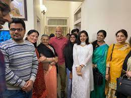 Manish sisodia favorite cuisines is south indian and punjabi food. Manish Sisodia On Twitter And Here Is The Grand Family à¤¬ à¤† à¤­ à¤ˆ à¤­ à¤­ à¤œ à¤œ à¤œ à¤œ à¤œ à¤­à¤¤ à¤œ à¤­à¤¤ à¤œ à¤­ à¤œ à¤­ à¤œ à¤¸à¤¬