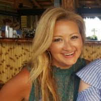 Amber Gooch's Instagram, Twitter & Facebook