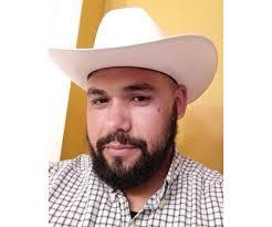 Abraham Cedillo's Instagram, Twitter & Facebook