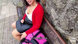 tourist accepts sex for money to be able to return to his country - XNXX.COM