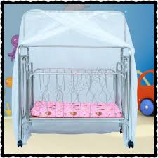 Si kecil bisa mudah tertidur dengan adanya musik sekaligus ayunan pelan seperti menimang. Box Tidur Bayi Besi Ayun Tempat Tidur Bayi Shopee Indonesia