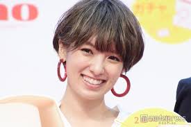 画像1 16 南明奈 濱口優 第1子の予定は 夫婦でイベント共演 南 明奈 髪型 ディズニーウエディング