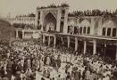 نتیجه تصویری برای چرا شاهان قاجار و پهلوی به استعمارگران اجازه دخالت می دادند