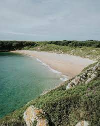Barafundle Bay Wales Aka The Beach Where They Buried Dobby In Harry Potter See Instagram Photos And Vid Barafundle Bay Instagram Photo Dobby Harry Potter