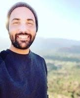 Seth Dowling's Instagram, Twitter & Facebook