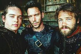 «estaba mirando los libros de historia y me encontré con estos obispos guerreros. En Vida Como En El Valhalla Segunda Temporada Ivar The Boneless Capitulo 26 Page 2 Wattpad