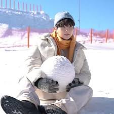 The best winter walking socks provide insulation and wick away sweat and moisture. Pin By C4mi On Bangtan In 2021 Bts Yoongi Yoongi Min Yoongi