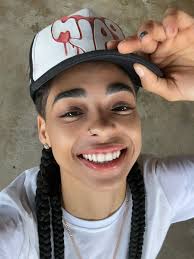 LONDY (@alondracarvajaal) • Instagram photos and videos