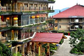 Kindergarten writing goes from zero to 60, from tracing the abcs to organizing and. Hotel Seruni Hobbit