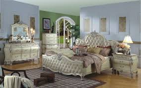 Amazon Com 5 Pc Victorian Ii Collection Antique White Wood Finish Queen Bedro Traditional Bedroom Furniture Marble Bedroom Traditional Bedroom Furniture Sets