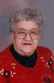 Marcie Travis's Instagram, Twitter & Facebook