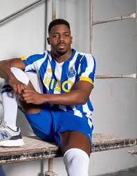 Achetez en toute sécurité et au meilleur prix sur ebay, la livraison est rapide. New Balance Fc Porto Kit 2020 21 Nb Unveil Fcp Home Shirt With Yellow Detailing Football Kit News