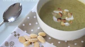 Mange Ta Soupe Brocolis Amandes Brocolis Recette Recette Soupe Legumes