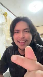 If ever you’re in my arms again challenge 🤣#reels #trendingreels #viral  #short #