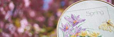Listen as she paints the story. Marjolein Bastin Translated To Embroidery Lanarte
