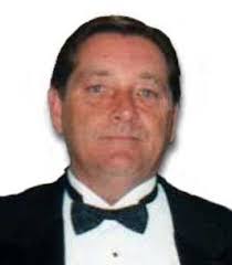 Michael Ouellette's Instagram, Twitter & Facebook