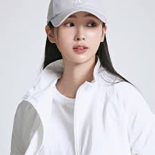 NEW ARRIVAL • SPAO Women Crop Windbreaker Only available at physical  stores. 📍 Level 3, Parkson Elite Pavilion KL 📍 GF, IOI City Mall 📍 GF,  Sunway Velocity Mall 📍 Level 2, OUTPOZT SkyAvenue Genting Highlands