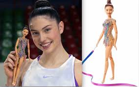 La ginnastica fabriano ottiene il massimo risultato conquistando lo scudetto primeggiano a fine 2017 nel campionato. La Ginnasta Fabrianese Milena Baldassarri Diventa Una Barbie Fabriano Centropagina Cronaca E Attualita Dalle Marche