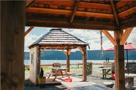 It features a small pocket, again with a popper to secure it, and the same integrated valve core on the. Enjoy Surf Turf And Stunning Views At These 6 Hood Canal Restaurants Thurstontalk