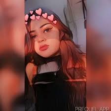 iveth.flores (@iveth.flores)