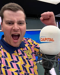 Ryan Borthwick : On Air