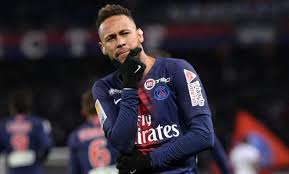 Pero aún así, sus seguidores no han podido evitar relacionarlos constantemente e incluso siguen lanzándole. Felices Los 3 Captan A Neymar Con Ex De Maluma Video Futbol Rf