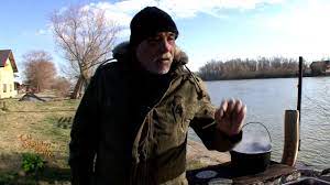 De data asta ne trezim cu noaptea în cap și mergem la o stână de vaci. Cu Tigaia N Spate Best Of 2013 Youtube