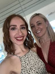 Leanna Crowe's Instagram, Twitter & Facebook