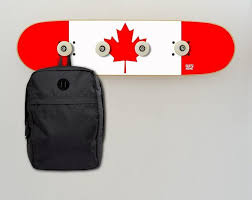 Porte Manteau Urbain Truck Skateboard Etsy Porte Manteaux Skateboard Porte Manteau Mural