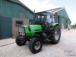 Deutz Fahr DX-370 Tractor